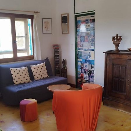Une Maison Sur Une Presqu'Ile 포르-생-루이-뒤-론 외부 사진
