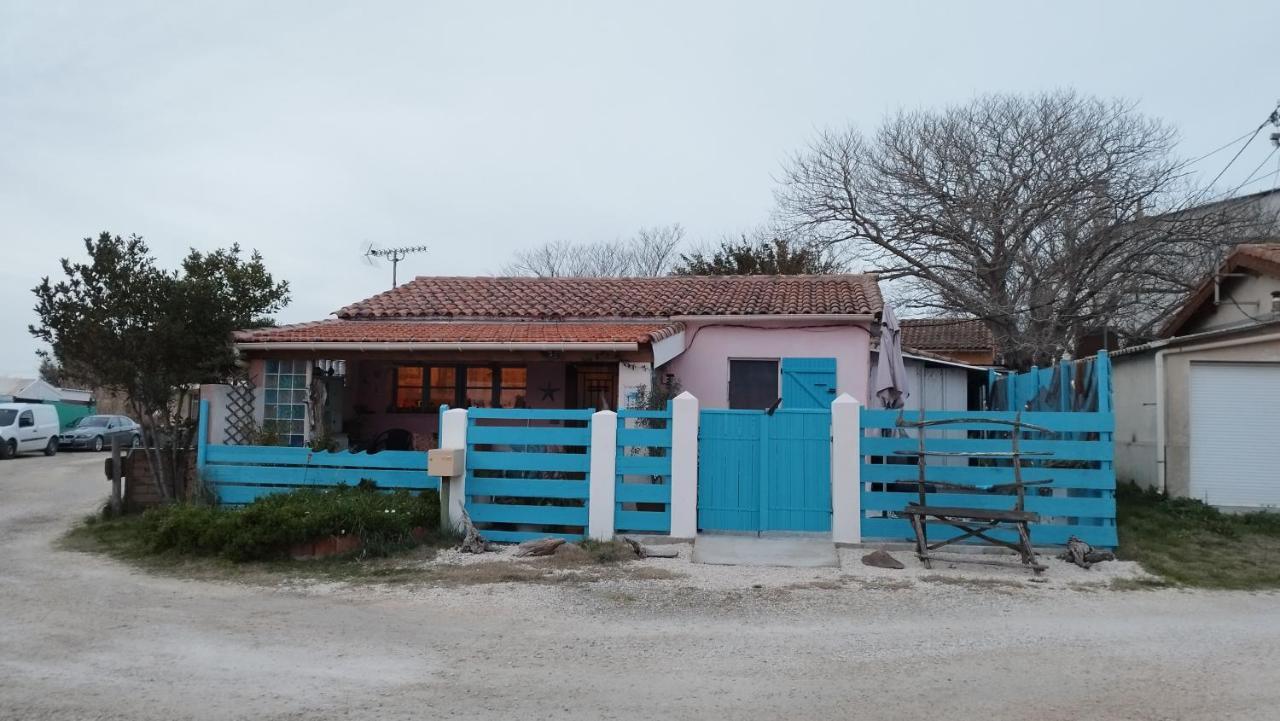 Une Maison Sur Une Presqu'Ile 포르-생-루이-뒤-론 외부 사진