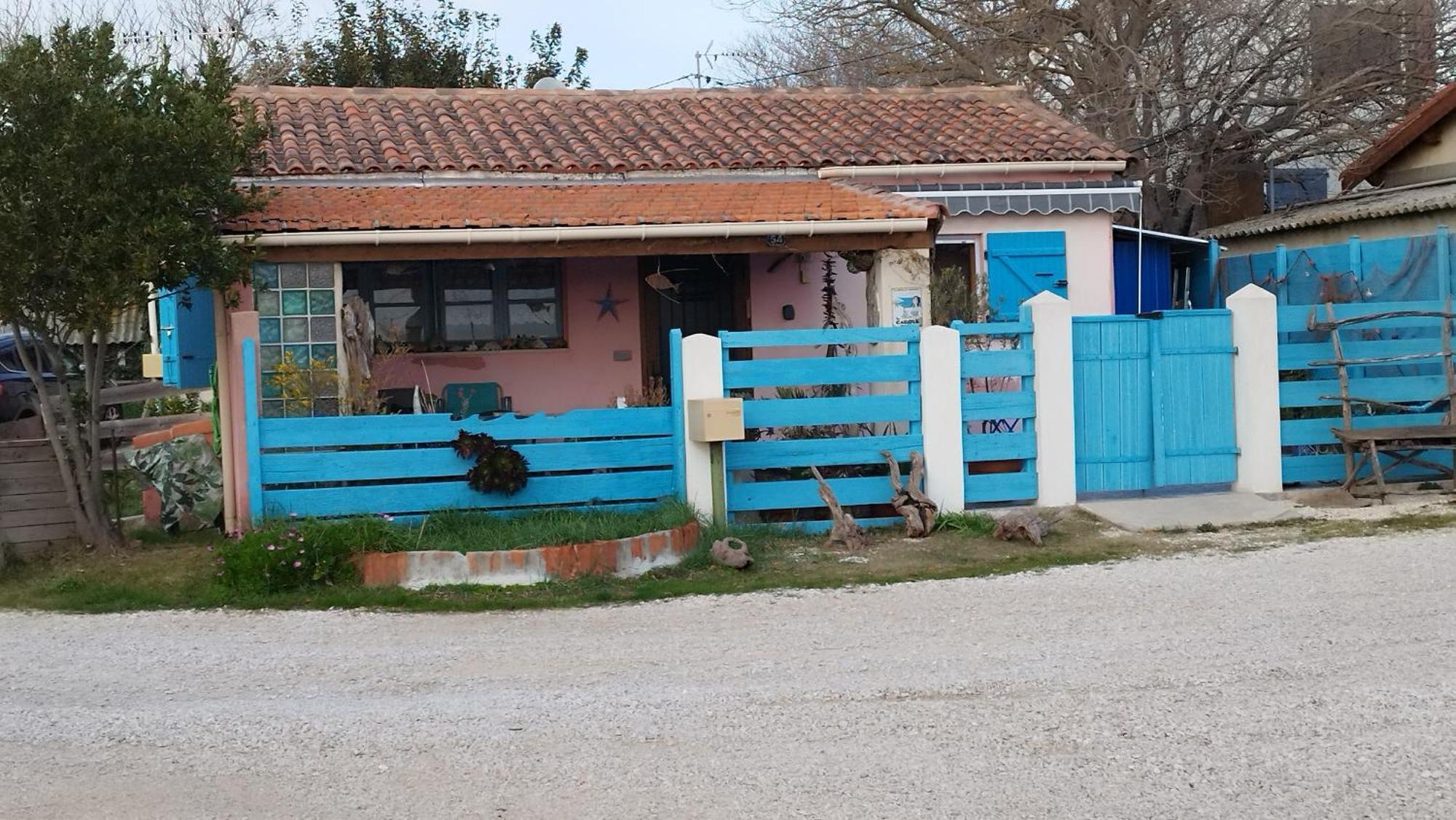 Une Maison Sur Une Presqu'Ile 포르-생-루이-뒤-론 외부 사진